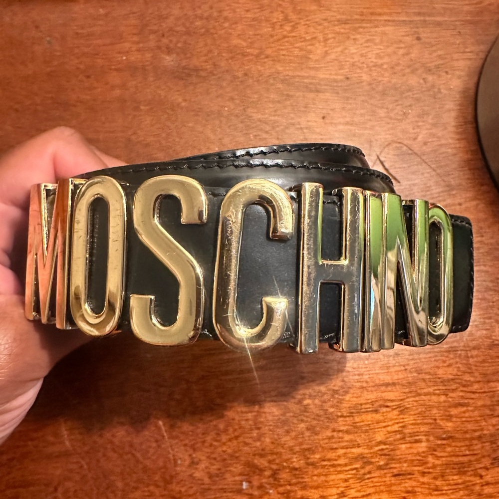 Woman’s Moschino Belt Size 44